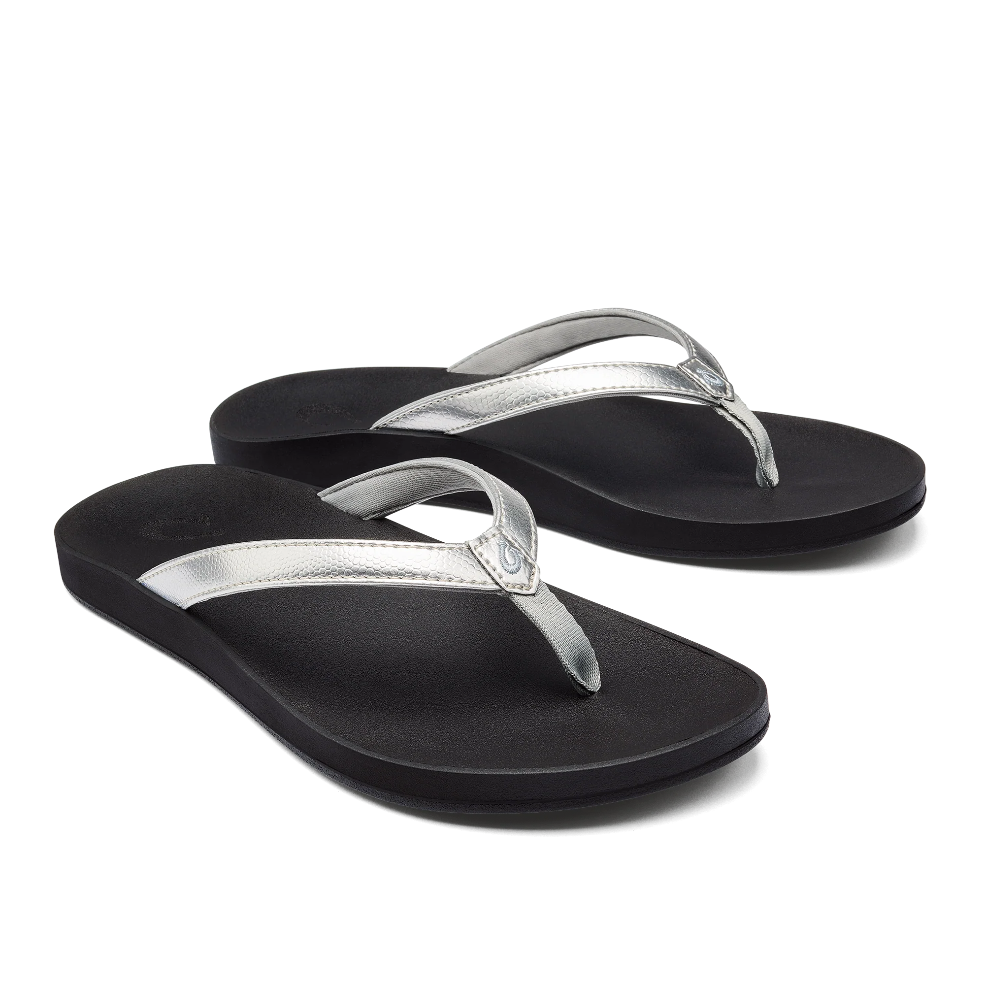 Puawe - Silver / Black - Image 2